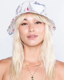 Best reviews of ⭐ BY SAMII RYAN Sail Away Bucket Hat 😉