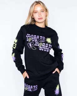 New 👍 BY SAMII RYAN More To Love Crewneck 🎁