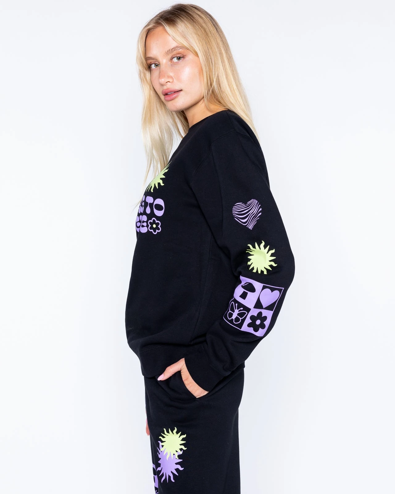 New π BY SAMII RYAN More To Love Crewneck π - Image 5