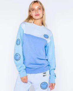 New βοΈ BY SAMII RYAN Smiley® Tonal Crewneck, Blue π―