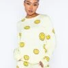 Budget ???? BY SAMII RYAN Smiley® Soft Knit Crewneck ????